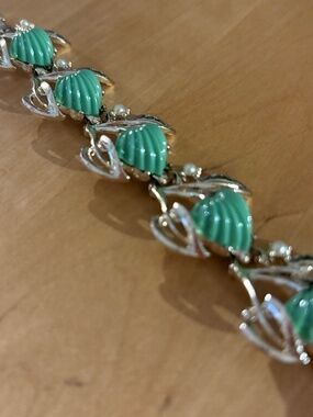 Vintage Seafoam Green Shell Bracelet Silver Tone